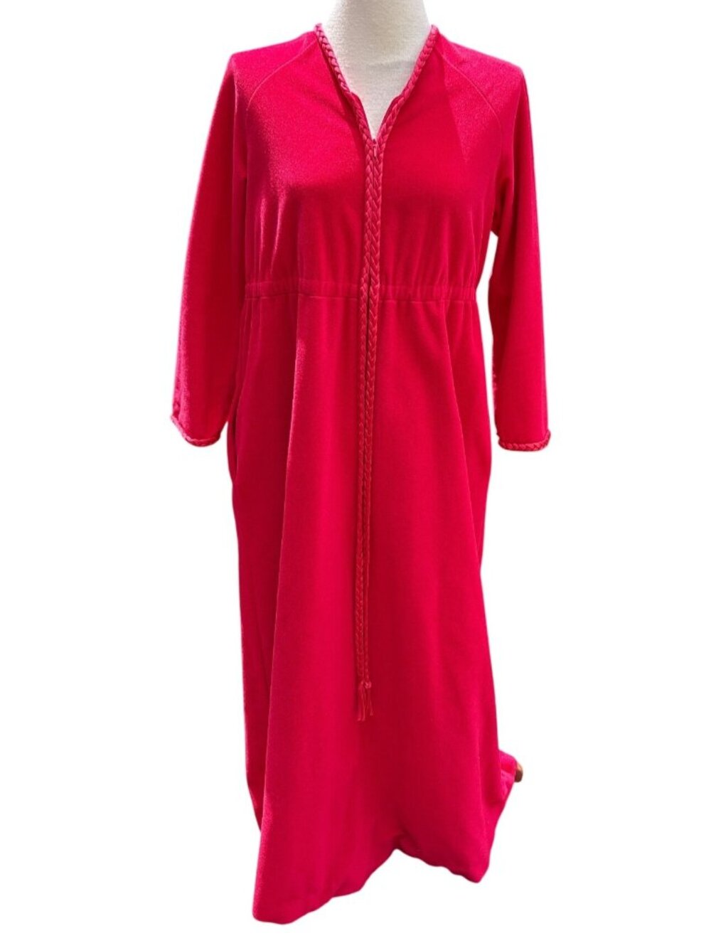 Vanity Fair Red Dacron Polyester Long Robe Braided Trim 3/4 Sleeves Medium USA